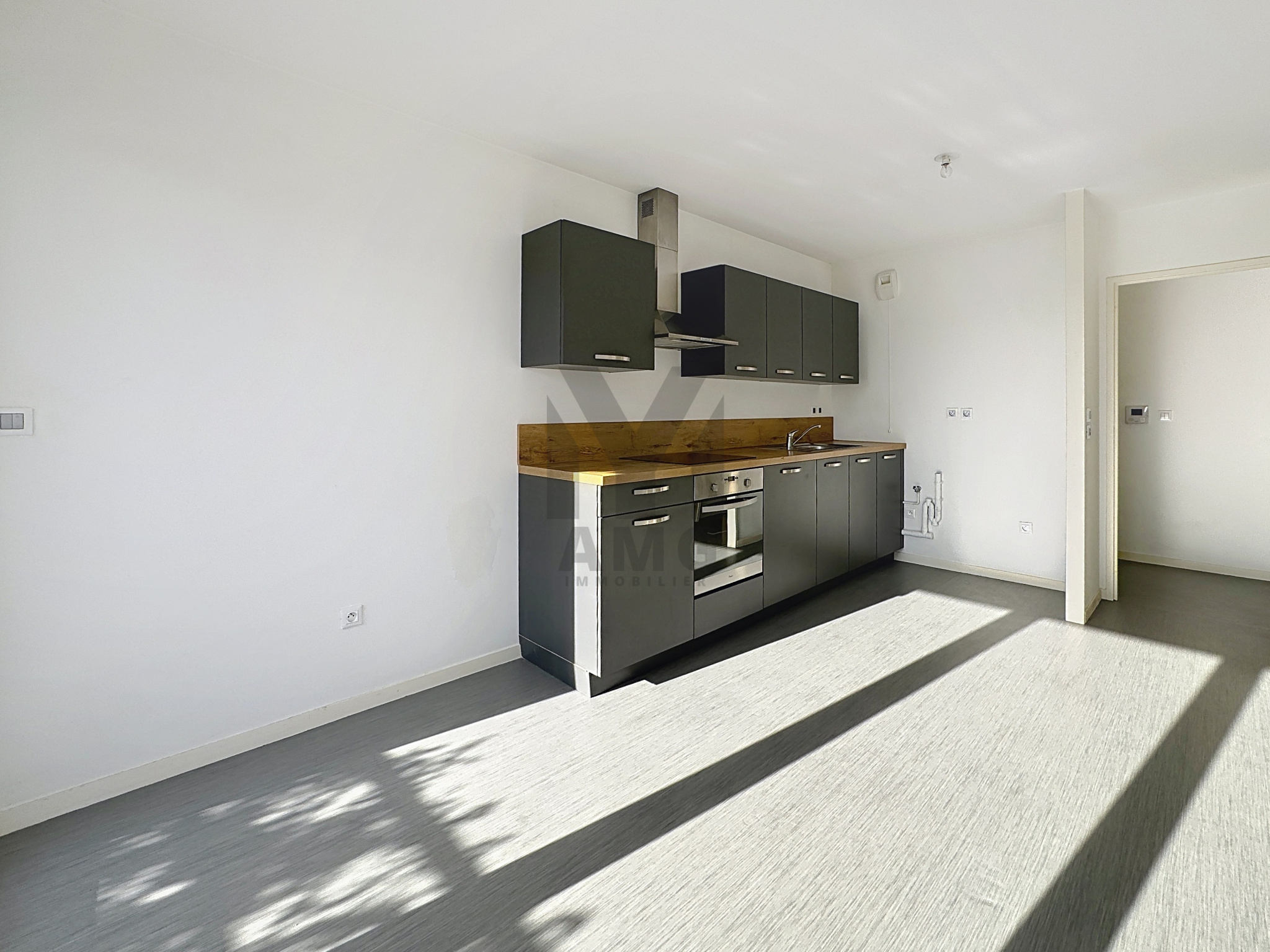 Appartement T2 résidence récente avec place de parking