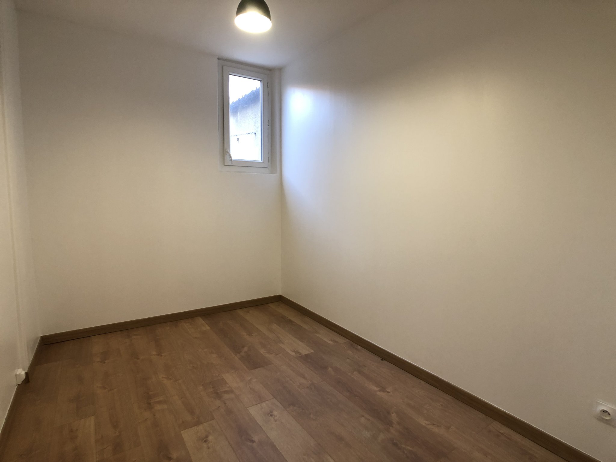  2 Pièces rénové