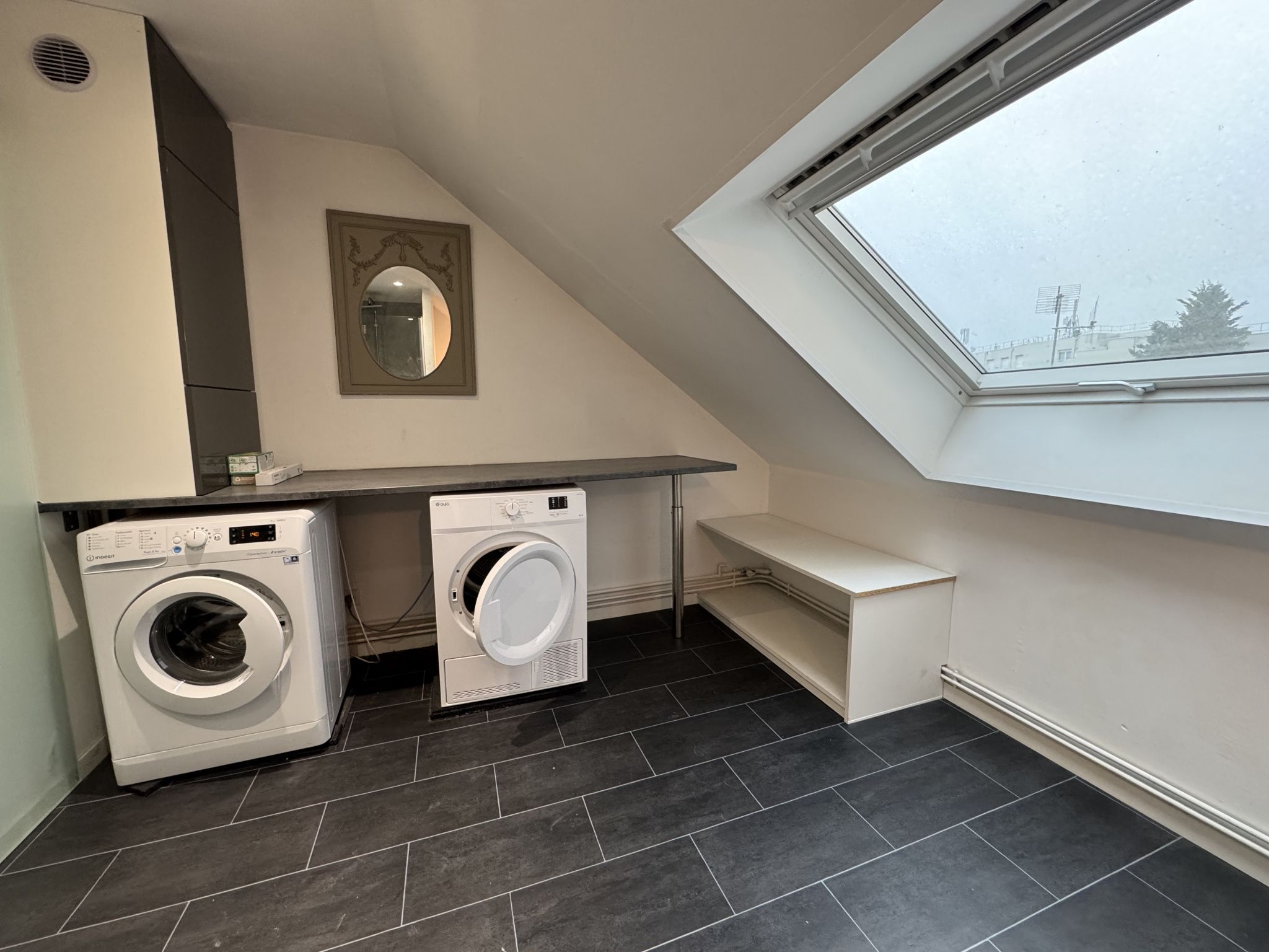 APPARTEMENT PROCHE CENTRE-VILLE