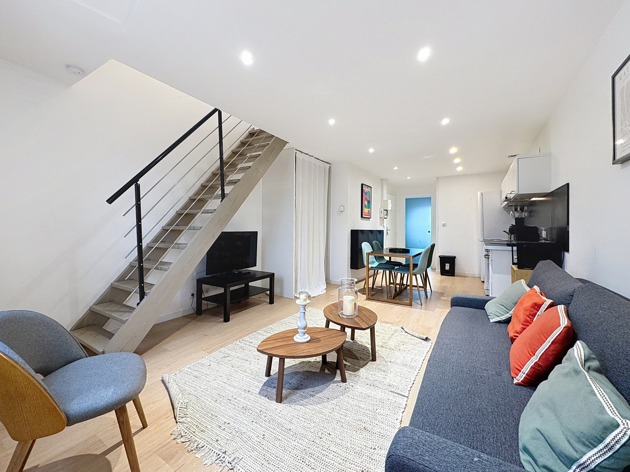 APPARTEMENT PROCHE CENTRE-VILLE