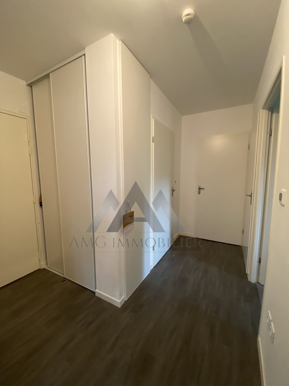 BEZANNES appartement en résidence avec parking