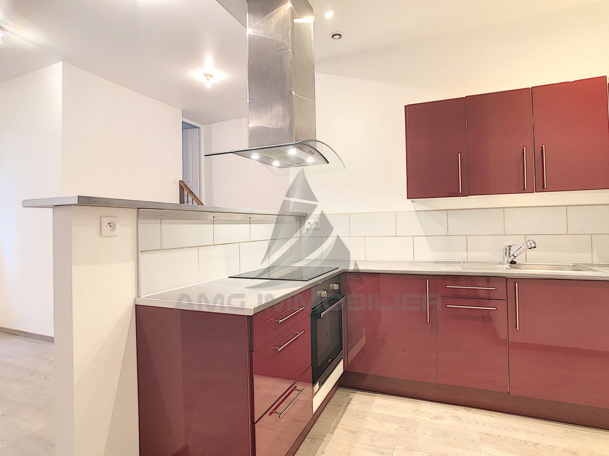 Appartement rénové proche gare