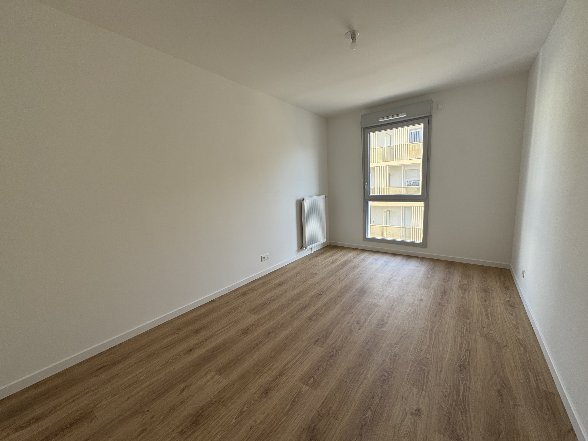 APPARTEMENT 4 PIECES CENTRE VILLE